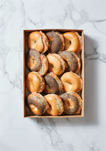 Load image into Gallery viewer, 12 x Salmon, Cream Cheese & Alfalfa Bagels