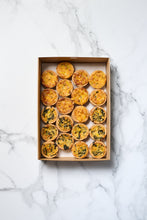 Load image into Gallery viewer, 20 x Mix Cocktail Quiche box (Florentine &amp; Lorraine)
